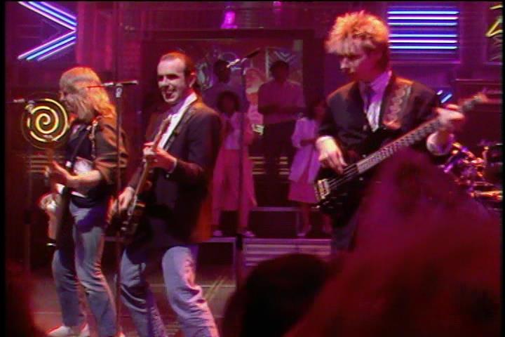 Status Quo - Live At The BBC (2010)  DVD9