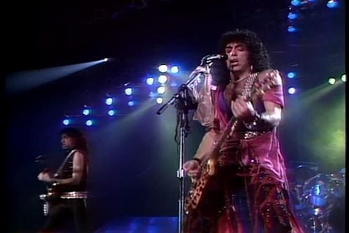 Kiss - Animalize Live & Uncensored (2007)  DVD5