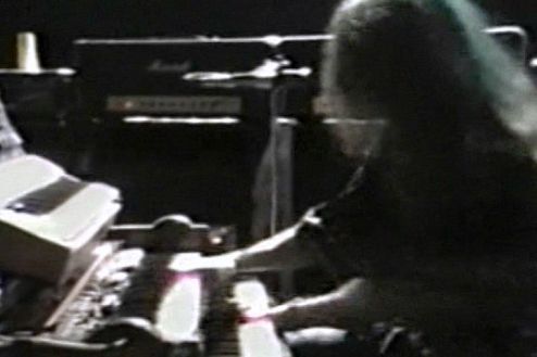 Uriah Heep - Live 1975 (2010)  DVD5