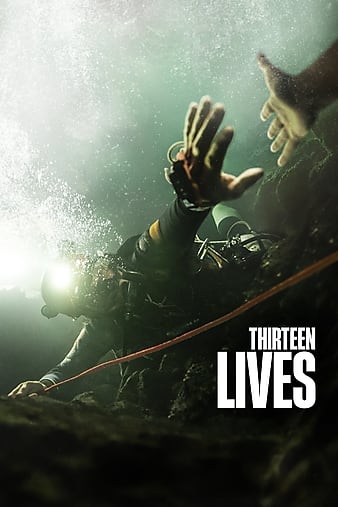 Třináct životů / Thirteen Lives (2022)